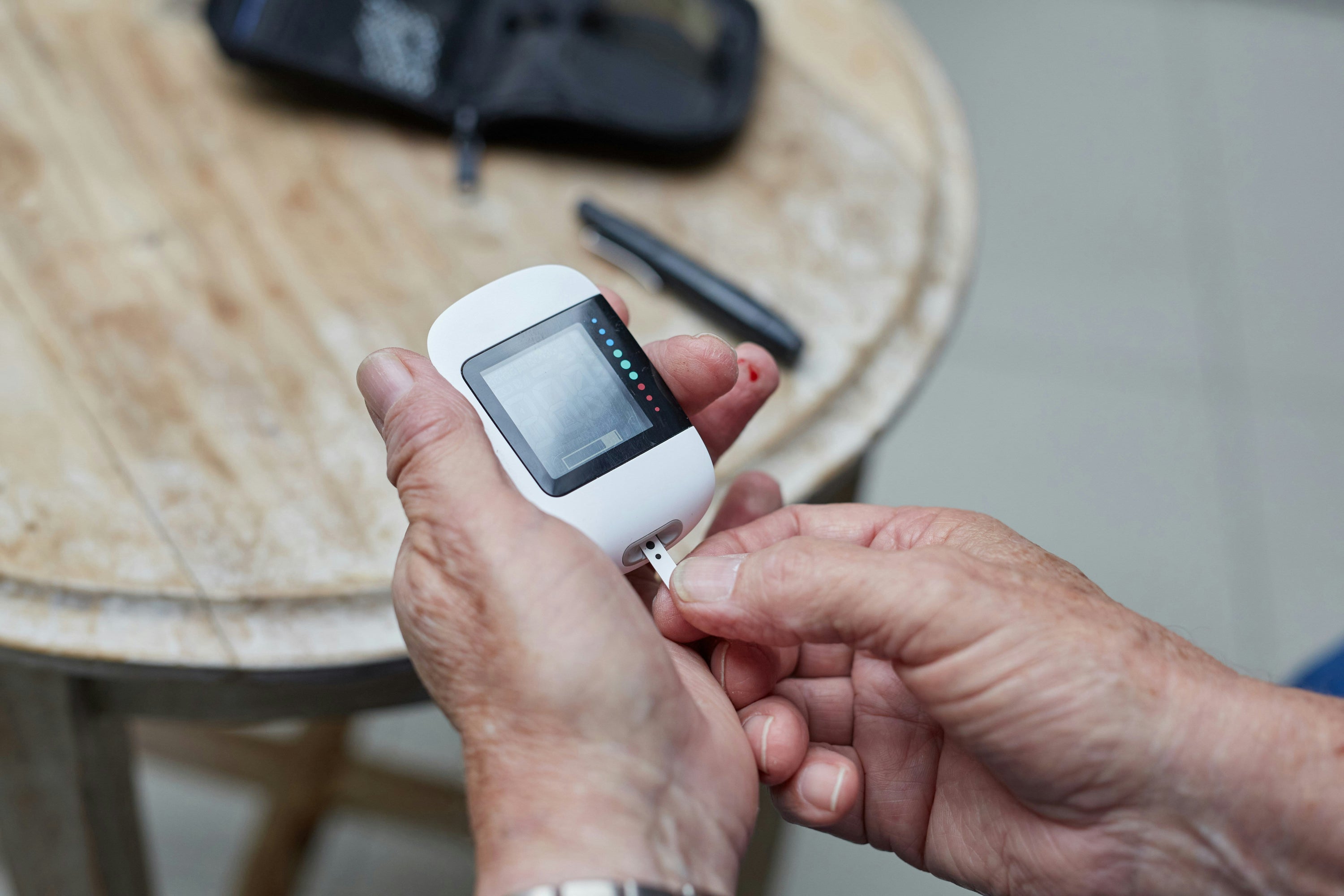 Running with a Continuous Glucose Monitor: What It Teaches You About Fueling