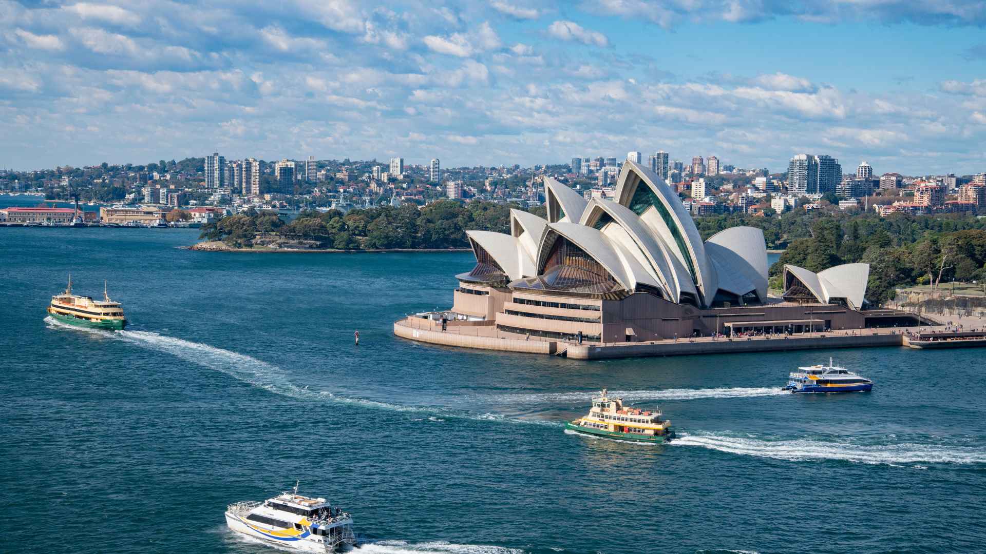 Australia's Best Triathlons for Every Experience Level