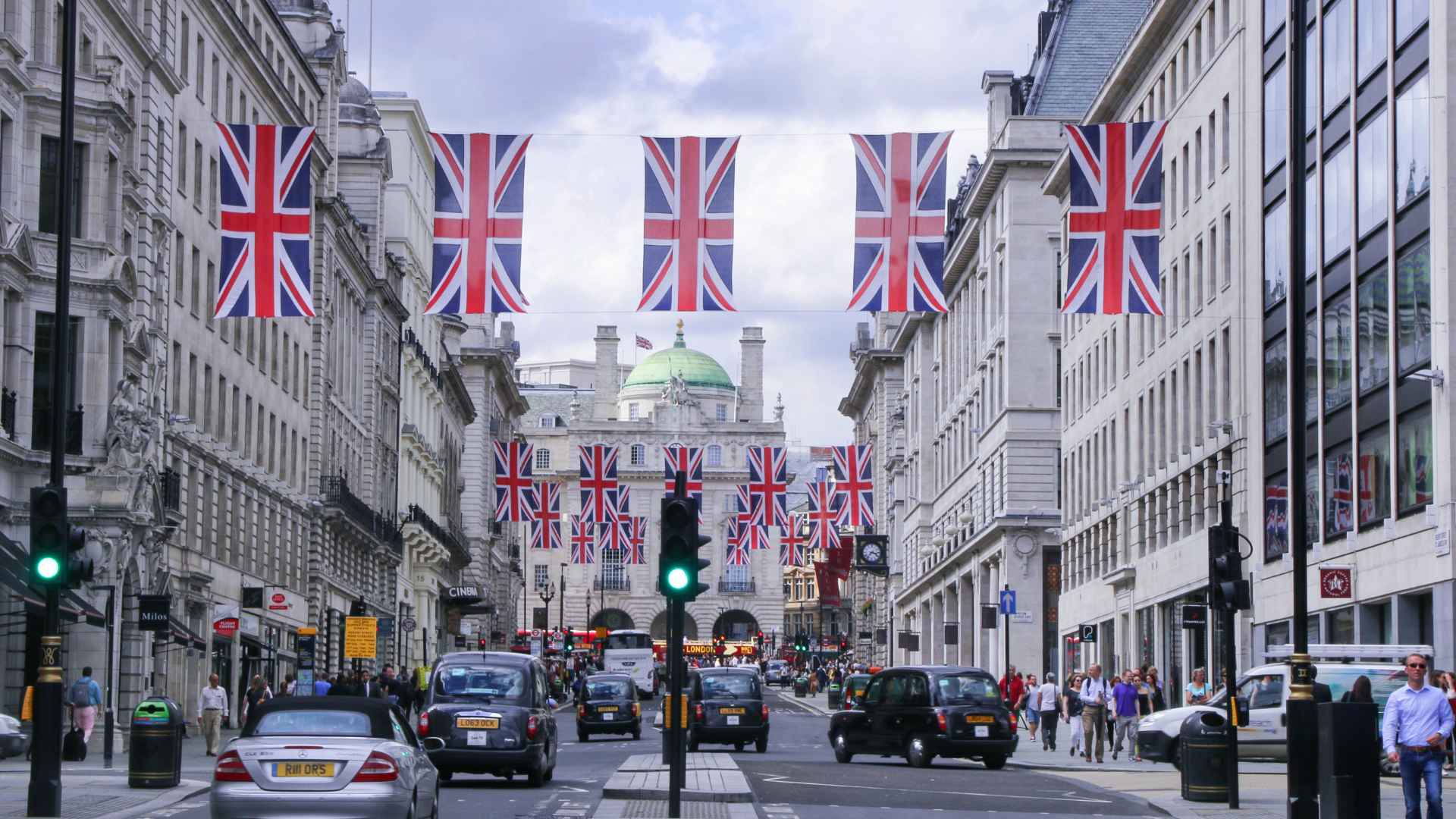 The Best Marathons in the United Kingdom for First-Time and Experienced Runners
