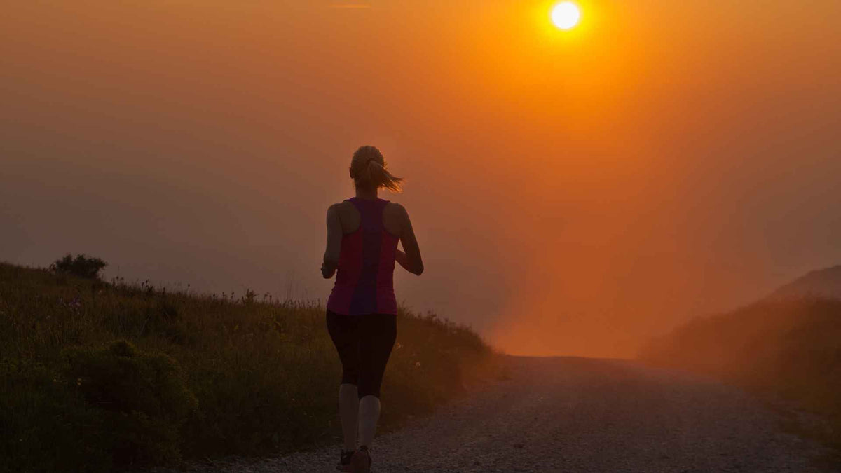 Morning vs Evening Running: When Is the Best Time to Train?