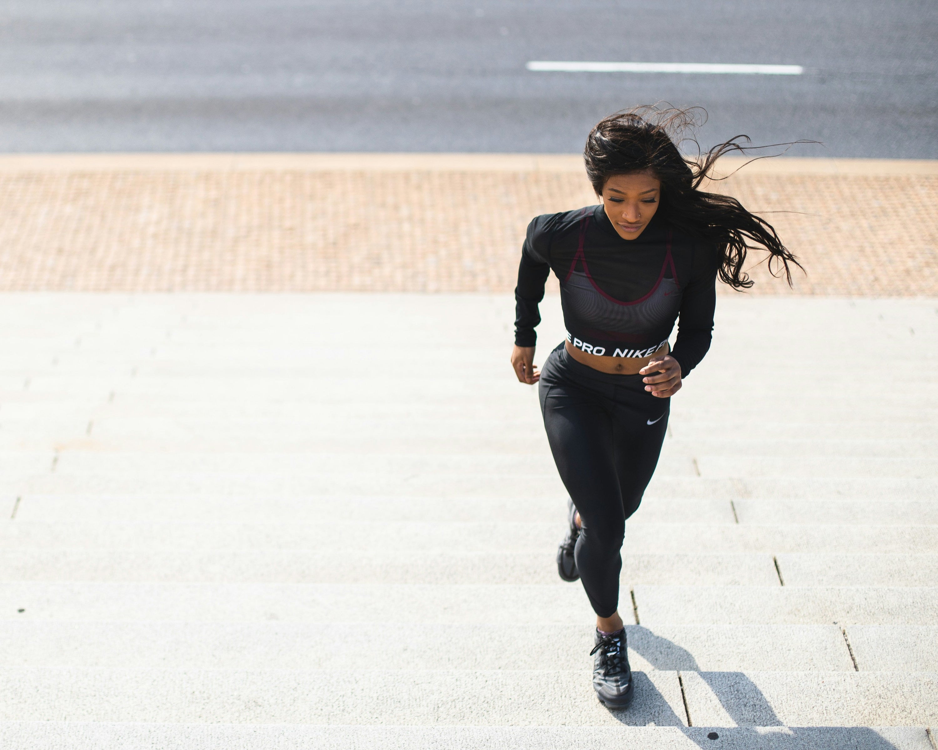 Running Apparel Breakdown: What to Look for in Tops for Long-Distance Comfort