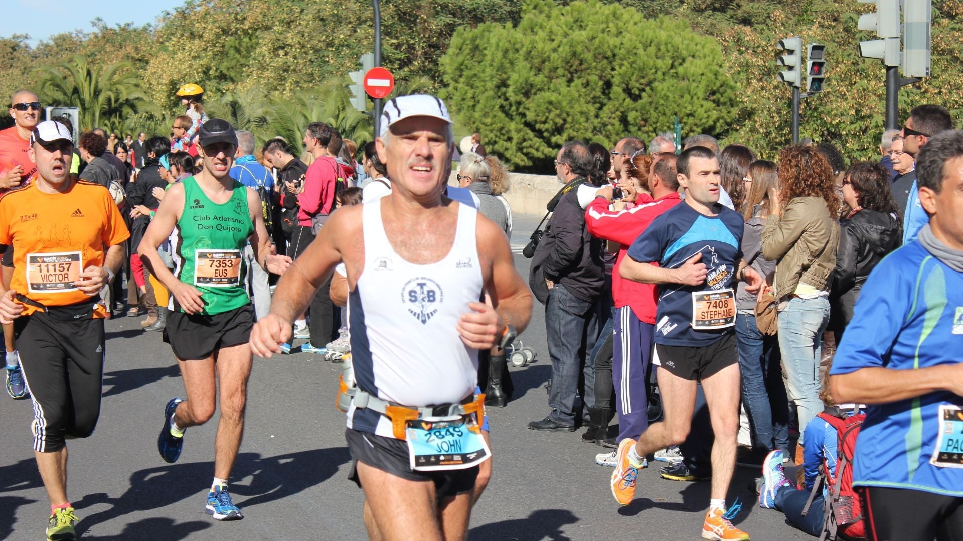 Why Personalized Finisher Shirts Are Becoming Popular With Runners