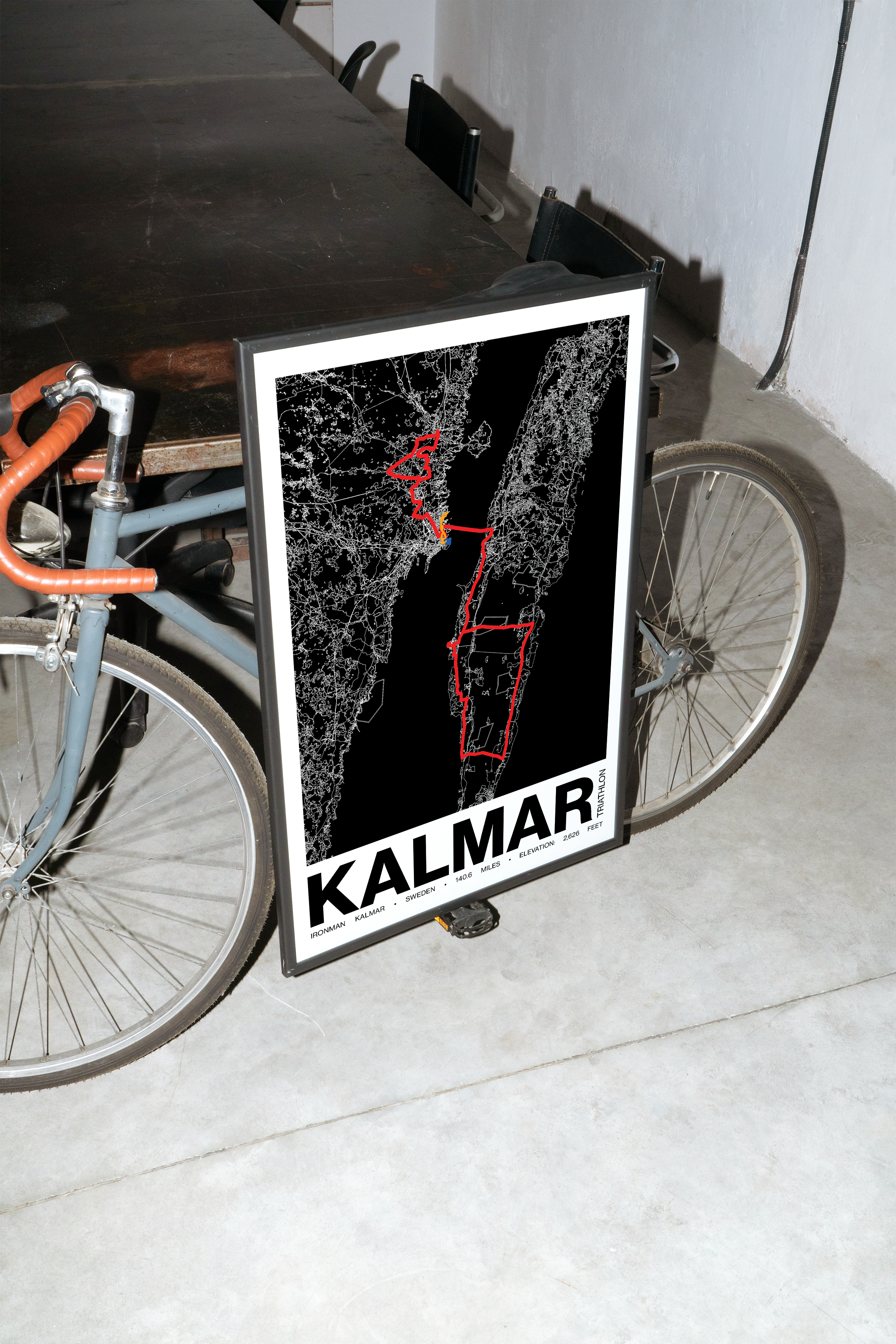 Ironman 140.6 Kalmar Poster - Grid Style